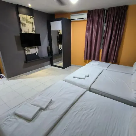 Golden Guest House Kuantan Exterior photo